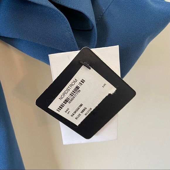 Nwt-halogen Button Back Long Sleeve Blouse (Size:Medium) - Picture 11 of 12